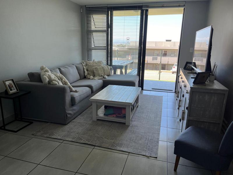 To Let 2 Bedroom Property for Rent in Island View Western Cape
